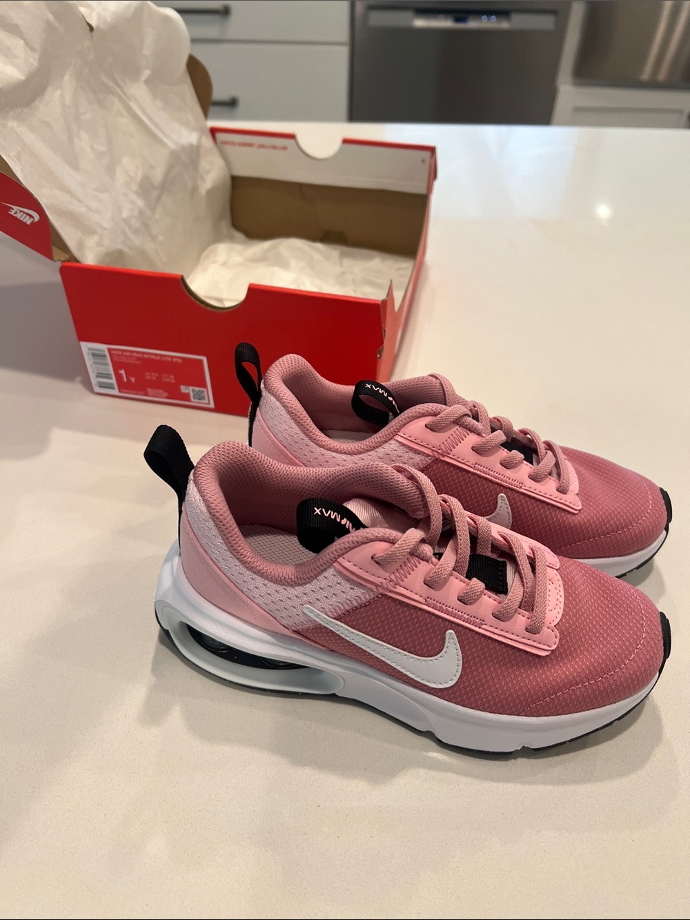 Nike Air Max Intrlk Lite
